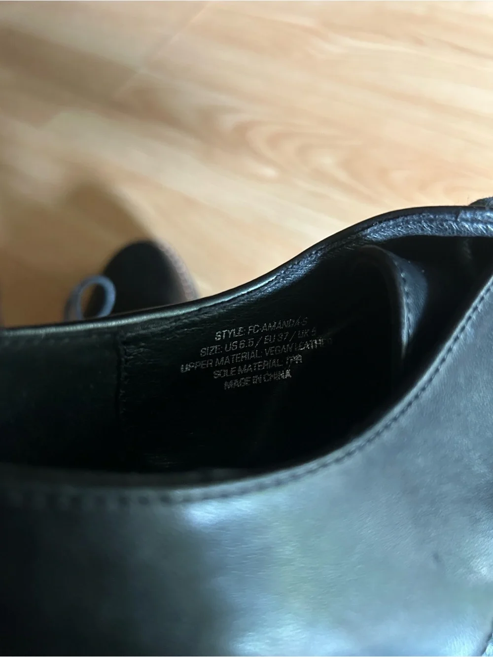 French Connection Amanda Black Vegan Leather Platform Sole Shoes Size 6.5